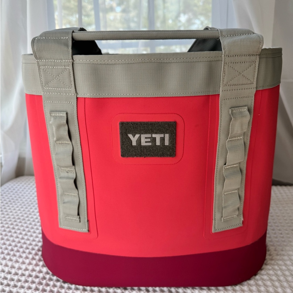 YETI Two-Tone pink and Gray Tote